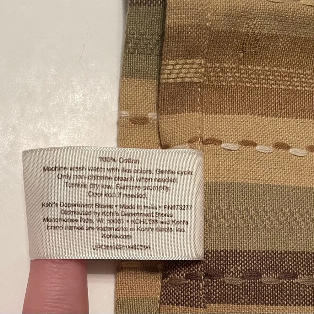 Sonoma striped placemats‎ set of 6 20” x 20”